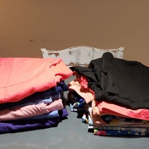 Scrubs - 10 large scrub tops & 6 large scrub pants